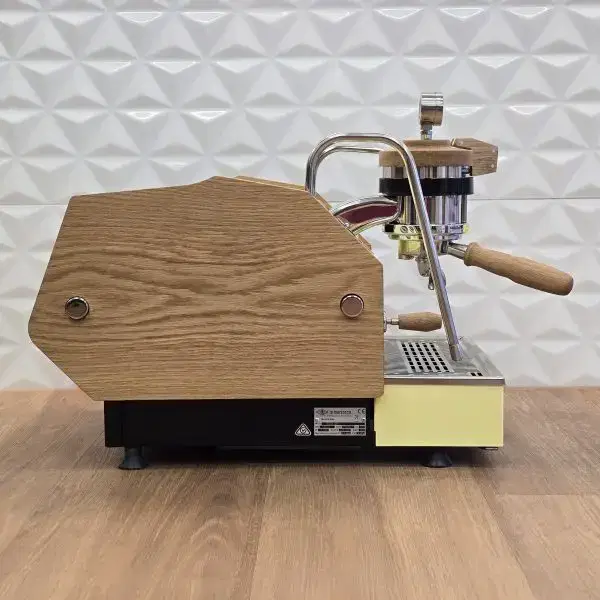 La Marzocco GS3 MP Custom Oak - Image 2