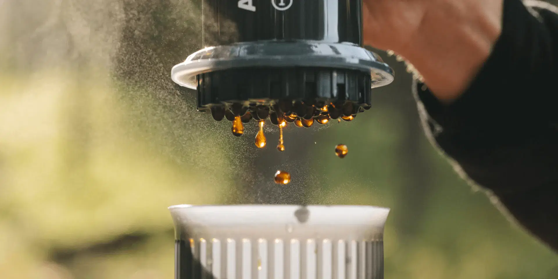 AeroPress Coffee Maker - Go - Image 4