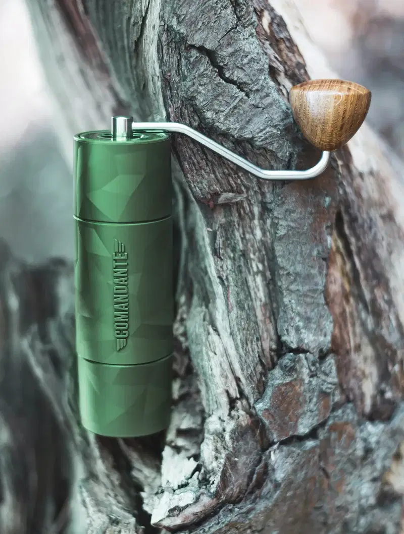Comandante X25 Trailmaster Hand Grinder - Forest - Image 3